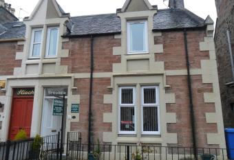 Armadale Guest House allows 18 year olds to book a room