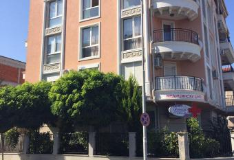 Apartament Keti has Balcony rooms