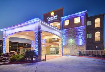 Spark by Hilton Galveston has Balcony rooms