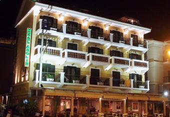 Aeolis Hotel has Balcony rooms