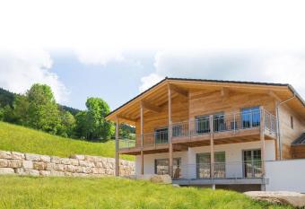 Alb-Appartement Malesfelsen allows 18 year olds to book a room