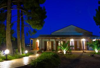 Villa Perenich has Balcony rooms