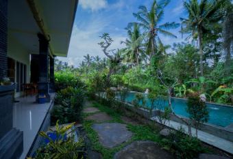 Vinayaka Ubud has Balcony rooms