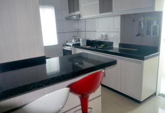 Sobrado has Balcony rooms