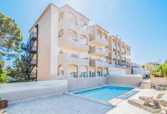 Santa Ponsa Pins has Balcony rooms