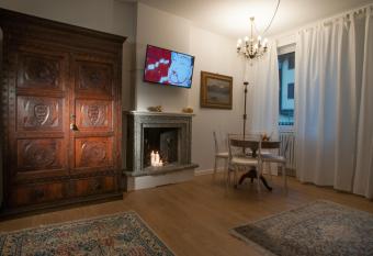 Relais Merizzi has Balcony rooms