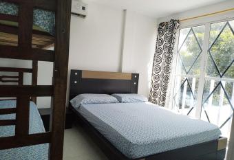 Hostal Isabella has Balcony rooms