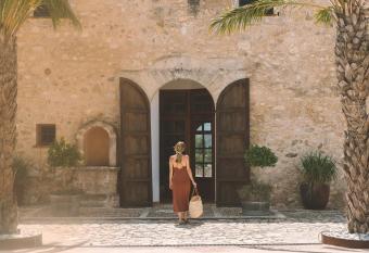 Hotel Rural Es Riquers has Balcony rooms