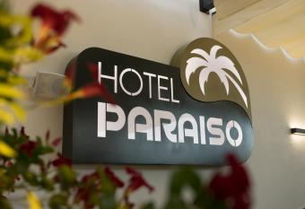 Hotel Paraiso Granada allows 18 year olds to book a room