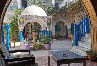 H  tel Sindbad has Balcony rooms