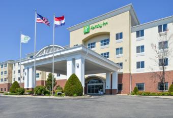 Holiday Inn Poplar Bluff By IHG allows 18 year olds to book a room