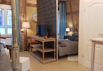 K 11 Appartements allows 18 year olds to book a room