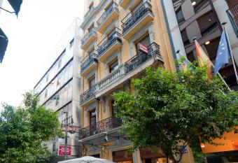 Jero Rooms allows 18 year olds to book a room