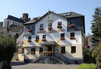Goldener Pfropfenzieher has Balcony rooms