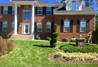 Premier National Harbor House allows 18 year olds to book a room