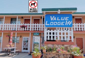 Value Lodge Inn has Balcony rooms