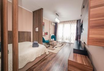 Mia Residence Arad has Balcony rooms