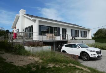 vakantiehuis de aalscholver has Balcony rooms