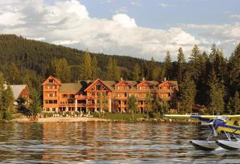 Lodge at Sandpoint has Balcony rooms
