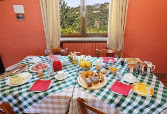 Agriturismo Al Brich has Balcony rooms