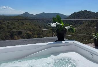 Panorama House has Balcony rooms