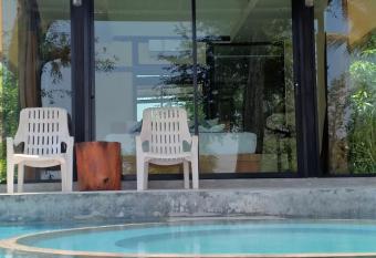 Mook Tamarind Resort has Balcony rooms