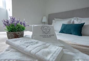 Aveiro  s Dock Apartments has Balcony rooms