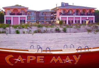 Periwinkle Inn has Balcony rooms