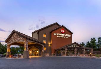 Best Western Plus Cotton Tree Inn has Balcony rooms