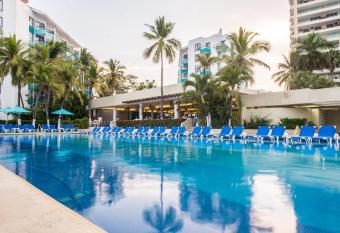 Fontan Ixtapa allows 18 year olds to book a room