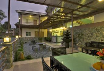 Tagaytay Wingate Manor allows 18 year olds to book a room