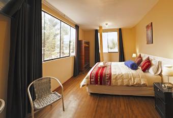 Hermoza House allows 18 year olds to book a room