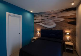 Hotel La Sorgente HS allows 18 year olds to book a room