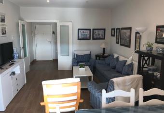 Infantes 8-4-30 has Balcony rooms