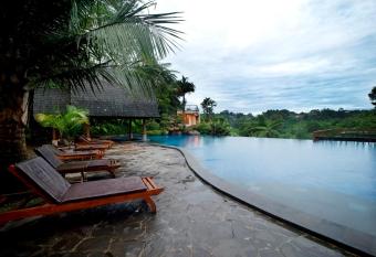 SanGria Resort And Spa has Balcony rooms