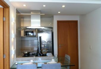 Flat 505, Edf. Home Club Porto Mar allows 18 year olds to book a room