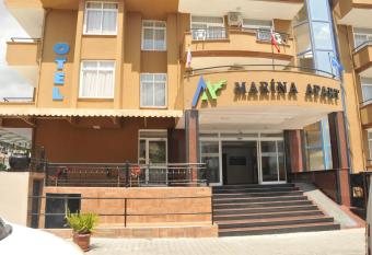 Marina Apart Hotel has Balcony rooms