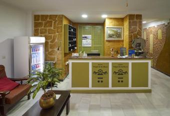 Hotel Virgen de los Reyes has Balcony rooms