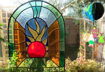 B&B De Zonnepoort vzw allows 18 year olds to book a room