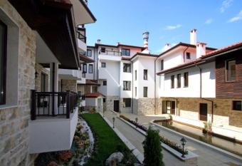 Sozopol Dreams Apartments allows 18 year olds to book a room