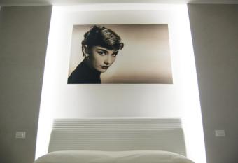 Maison Audrey has Balcony rooms