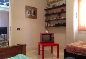 Furnished Flat in Cairo zero one zero one zero six seven nine two four four has rooms with a private hot tub