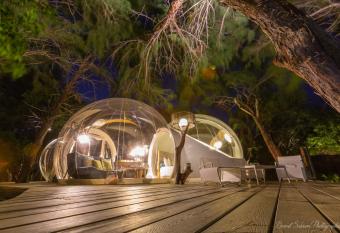 Bubble Lodge Ile aux Cerfs Island has Balcony rooms