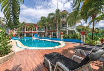 The One Cozy Vacation Residence SHA Hotel has Balcony rooms