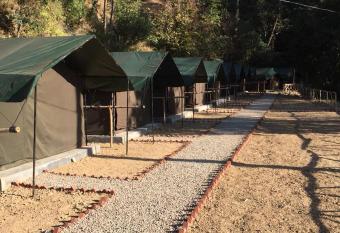 Jungle Stays has Balcony rooms