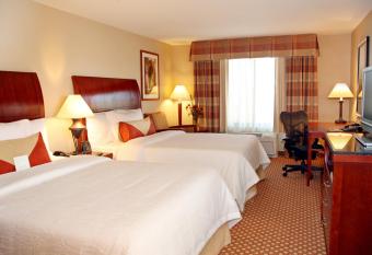 Hilton Garden Inn San Diego/Del Mar has Balcony rooms