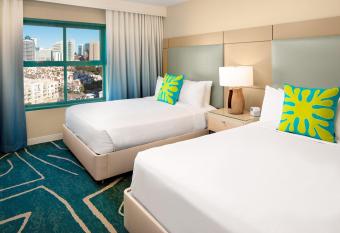 Embassy Suites by Hilton San Diego Bay Downtown has Balcony rooms