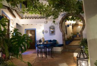 El Cobijo de Vejer has Balcony rooms