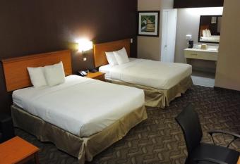 Grand Villa Inn Galleria allows 18 year olds to book a room