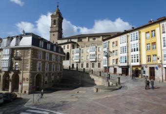 Hostal del Arquitecto has Balcony rooms
